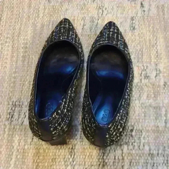 Brown Tweed Heels - Picture 3 of 6